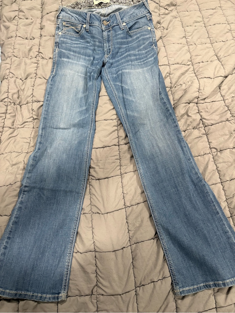Ariat women’s bootcut jean 30Long